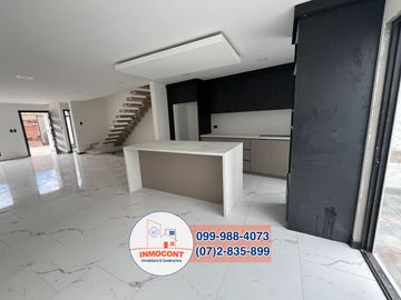 CASA INDEPENDIENTE DE VENTA CON CREDITO VIP, Sector Río Amarillo C1410