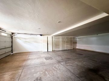 Casa en Venta de Lujo en Coto Pontevedra, Zona Dorada Zapopan