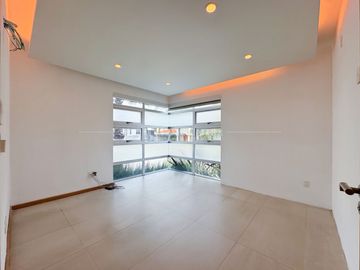 Casa en Venta de Lujo en Coto Pontevedra, Zona Dorada Zapopan
