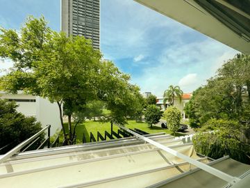 Casa en Venta de Lujo en Coto Pontevedra, Zona Dorada Zapopan