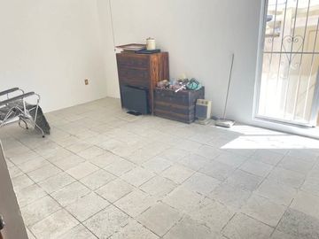 CASA EN VENTA EN ZONA CENTRO CALLE HERMANOS ALDAMA DE 5 RECAMARAS