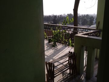GRAN OCASIÓN! VENTA DE CASA COMO TERRENO AREA 285 M2 AV. TUPAC - COMAS