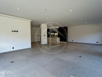 Residencia con IMPRESIONANTE jardín plano y espectacular vista Para Estrenar En Rancho San Juan