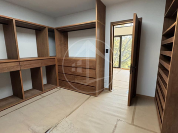 Residencia con IMPRESIONANTE jardín plano y espectacular vista Para Estrenar En Rancho San Juan