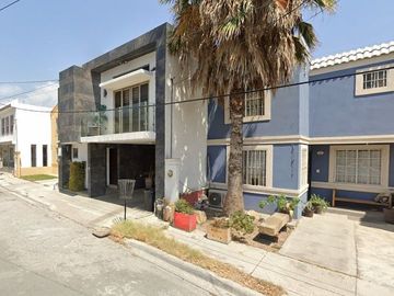 CASA DE REMATE EN Fraccionamiento Paseo De Cumbres, MONTERREY, NUEVO LEON. OPORTUNIDAD