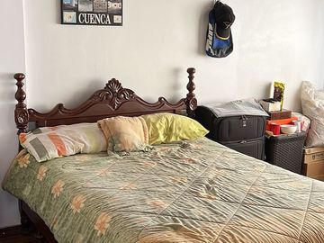 Casa de venta Sangolqui, conjunto privado, esquinera con 2 garajes, amplio terreno , a pocos minutos Hospital IESS