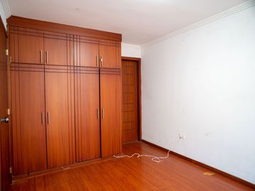 Casa Rentera en Venta, 2 Departamentos, Sector Autopista Redondel de Gapal