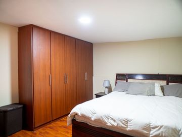 Casa Rentera en Venta, 2 Departamentos, Sector Autopista Redondel de Gapal