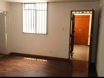 ALQUILO DOS EXCELENTES OFICINAS EN LA AV. AREQUIPA No. 340 URB. SANTA BEATRIZ CDEL CERCADO DE LIMA