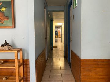 SE VENDE RESIDENCIAL-HOSTAL SECTOR CENTRO