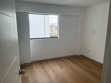 Vendo Hermoso Dpto de Estreno en Chacarilla de Surco