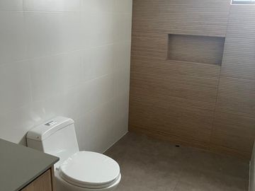 Vendo Hermoso Dpto de Estreno en Chacarilla de Surco