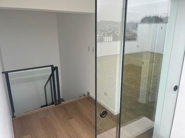 Vendo Hermoso Dpto de Estreno en Chacarilla de Surco