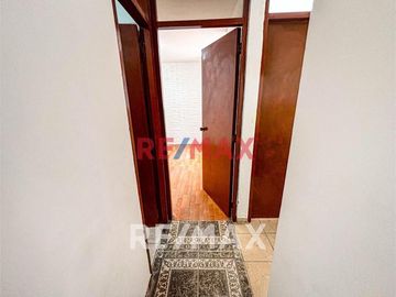 Casa En Venta De 3 Pisos En Ventanilla