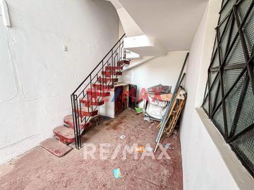 Casa En Venta De 3 Pisos En Ventanilla