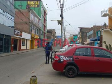 Ocasión por viaje Venta casa SJM