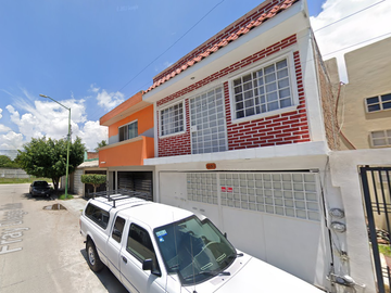 CASA EN VENTA EN SANTO DOMINGO, LEON-GTO