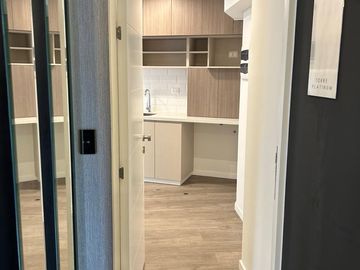 VENDO EXCELENTE DPTO ESTRENO EN AV. SAN FELIPE EN JESUS MARIA CON PISCINA, BBQS ENTRE OTROS   E IDEAL PARA IDEAL PARA AIRBNB.
