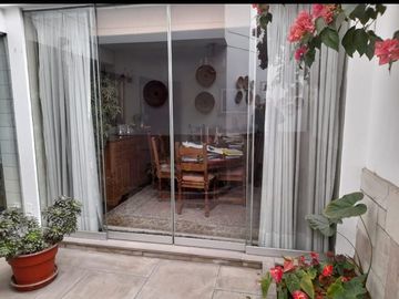 VENDO HERMOSA CASA EN SURCO
