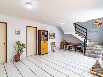VENTA DE CASA EN MAGDALENA DEL MAR – IDEAL PARA VIVIENDA, OFICINA O CONSULTORIO