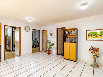 VENTA DE CASA EN MAGDALENA DEL MAR – IDEAL PARA VIVIENDA, OFICINA O CONSULTORIO