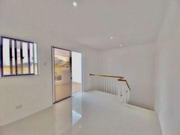BRAND NEW DUPLEX HOUES AND LOT FOR SALE IN PILAR VILLAGE