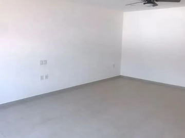 CASA EN VENTA EN LOMAS DE COCOYOC