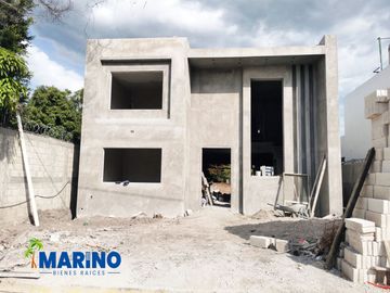 Casa en venta en fracc. Altos de Oaxtepec