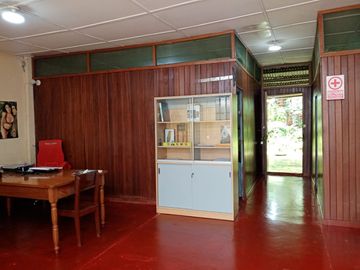 REMATE  CASA GRANDE  en Pucallpa cerca a Cuadras Del Estadio 