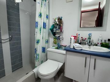 Venta casa amplia 4 dormitorios, sector Pomasqui