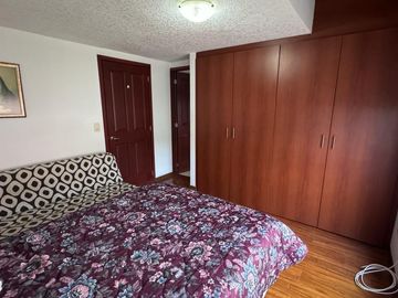 Venta casa amplia 4 dormitorios, sector Pomasqui