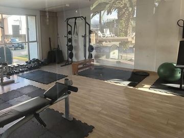 Venta casa amplia 4 dormitorios, sector Pomasqui