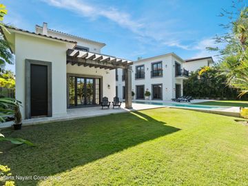 Mansion en venta en El Tigre, Nuevo Nayarit