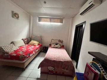 EN VENTA CASA 1 PLANTA EN CDLA. LAS TEJAS, AV 25 DE JULIO, SUR GYE
