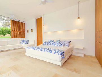 TE ALQUILO EXCLUSIVA FINCA MEDIALUNA EN BUCARAMANGA LLAMANOS AL3242060686 LOS ESPERAMOS.