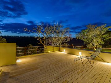 TE ALQUILO EXCLUSIVA FINCA MEDIALUNA EN BUCARAMANGA LLAMANOS AL3242060686 LOS ESPERAMOS.