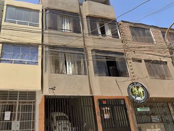 Venta De Casa En Los Olivos