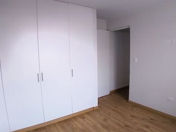 OCASIÓN!!! Se vende lindo departamento COMO NUEVO  2 dormitorios en BARRANCO, a media cdra Av. El Sol
