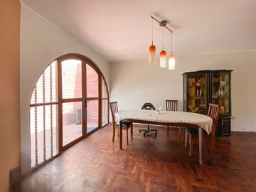 GRAN OPORTUNIDAD VENDO AMPLIA CASA EN SAN MIGUEL