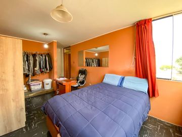 GRAN OPORTUNIDAD VENDO AMPLIA CASA EN SAN MIGUEL