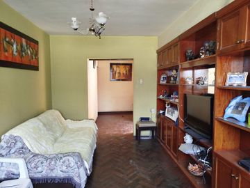 VENTA CASA CHOSICA COMO INVERSION CERCA PLAZA PRINCIPAL 220M2 $155,000