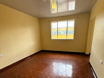 VENDO ESPECTACULAR CASA COMERCIAL 12 DE OCTUBRE -RENTANDO
