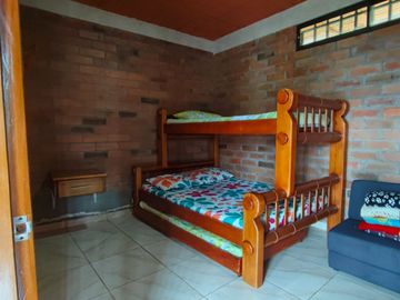 💥VENDO 💥Hermosa finca en vereda sabaneta - Copacabana.