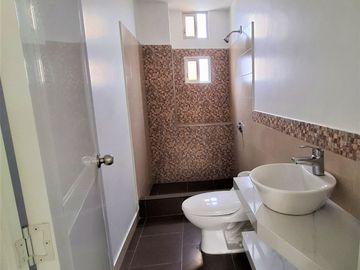 Se Vende Casa Hermosa en Portoviejo Manabí