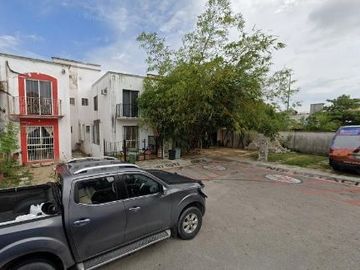 CASA EN VENTA COL MISION DEL CARMEN SOLIDARIDAD PLAYA DEL CARMEN QUINTANA ROO