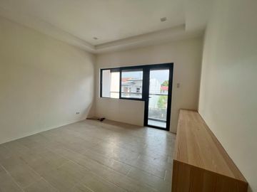BRAND NEW HOUSE AND LOT IN TALON SINGKO ALONG MARCOS ALVAREZ
