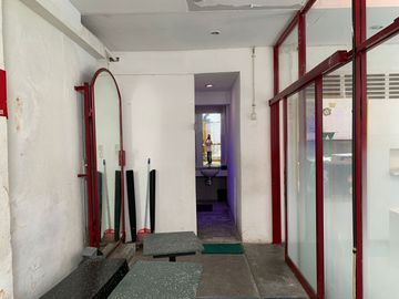 Dijual Rumah Usaha Ruko Area Ngagel Sulawesi Surabaya Pusat Ex Cafe