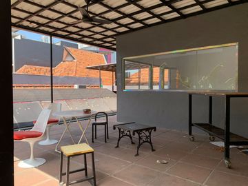 Dijual Rumah Usaha Ruko Area Ngagel Sulawesi Surabaya Pusat Ex Cafe