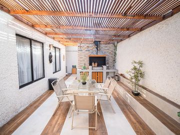 SE VENDE CASA EN COND DUNAS DEL MAR.