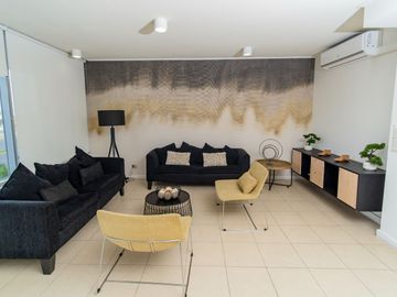 SE VENDE DEPTO EN EDIFICIO BOULEVARD.